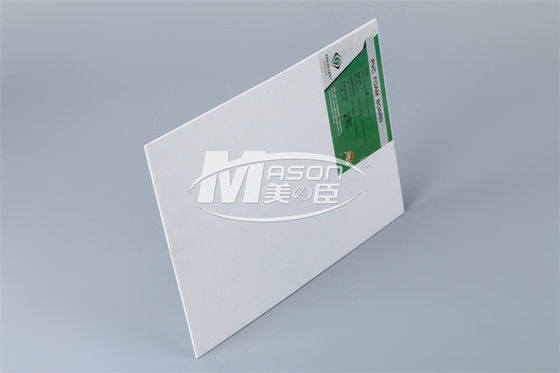 Le polyéthylène haute densité couvre la feuille blanche rigide de mousse de PVC du panneau 4x8 de PVC