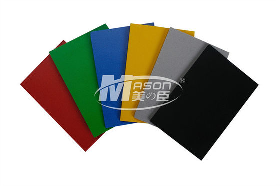 1220x2440mm 4mm 0,45 panneaux de mousse de PVC de panneau de densité pour l'impression UV