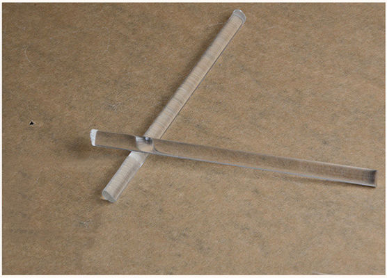 Les tubes acryliques Rods de la longueur 15cm du diamètre 4mm expulsent Rod acrylique rond transparent