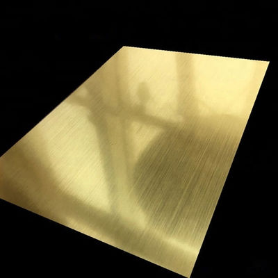 Commande numérique par ordinateur gravant le panneau en plastique Thermoforming de double ABS de couleur