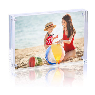 Cadre acrylique transparent de photo de Crystal Custom Acrylic Fabrication 20mm