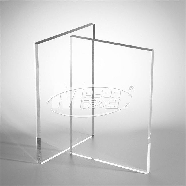 Feuille acrylique ignifuge de plexiglass transparent pour le matériau de construction