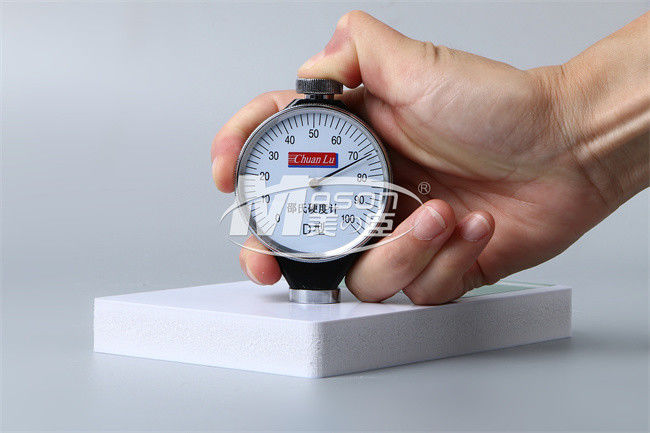 Panneau fait sur commande 0.68g/cm3 de mousse de PVC de taille de panneau décoratif de PVC de surface dure
