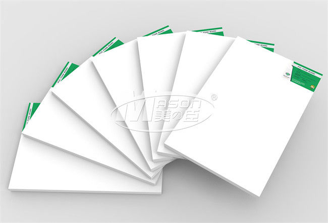 Les forex blancs couvrent le panneau de mousse de PVC de 3mm 1220x2440mm Celuka 20mm