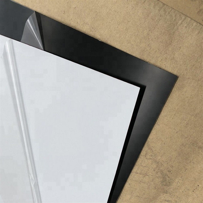 Commande numérique par ordinateur de Thermoforming gravant la coupe de feuille en plastique de double ABS de couleur à toute taille