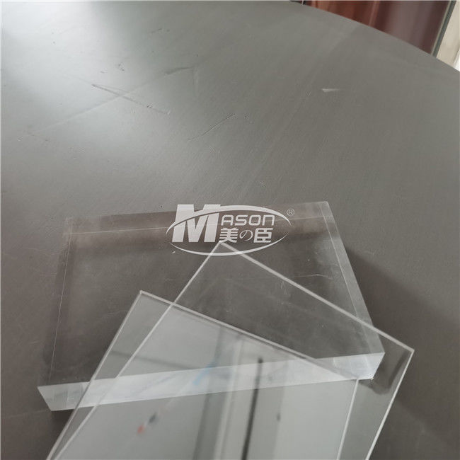 panneau acrylique résistant d'éraflure claire de 20mm pour extérieur